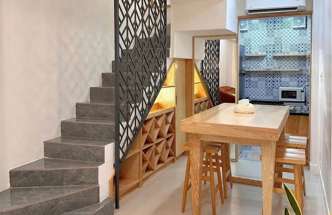 Leiden Homestay&Cafe'-1