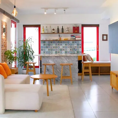 Leiden Homestay&Cafe'-2